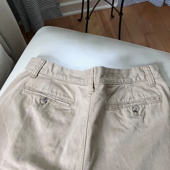Eddie Bauer Chinos Never used - Picture 2 of 4